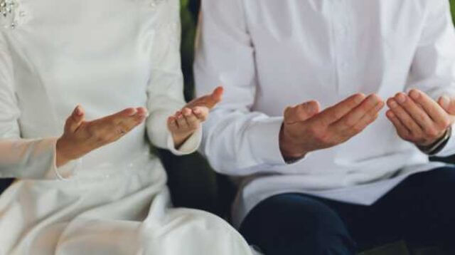 Ayah Tiri Wali Nikah Islam