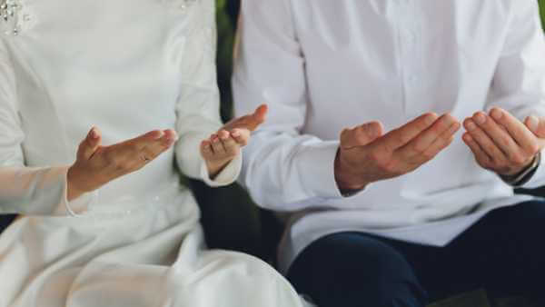 Ayah Tiri Wali Nikah Islam